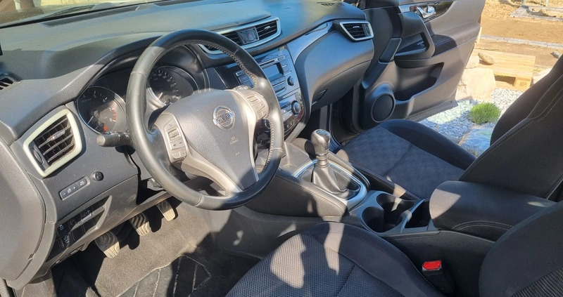 Nissan Qashqai cena 48900 przebieg: 152000, rok produkcji 2014 z Osiek małe 154